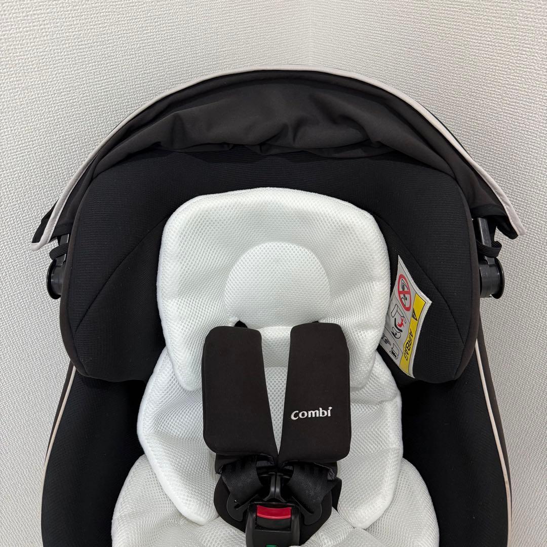 美品【限定色】Combi クルムーヴスマートisofixエッグクッションNeo