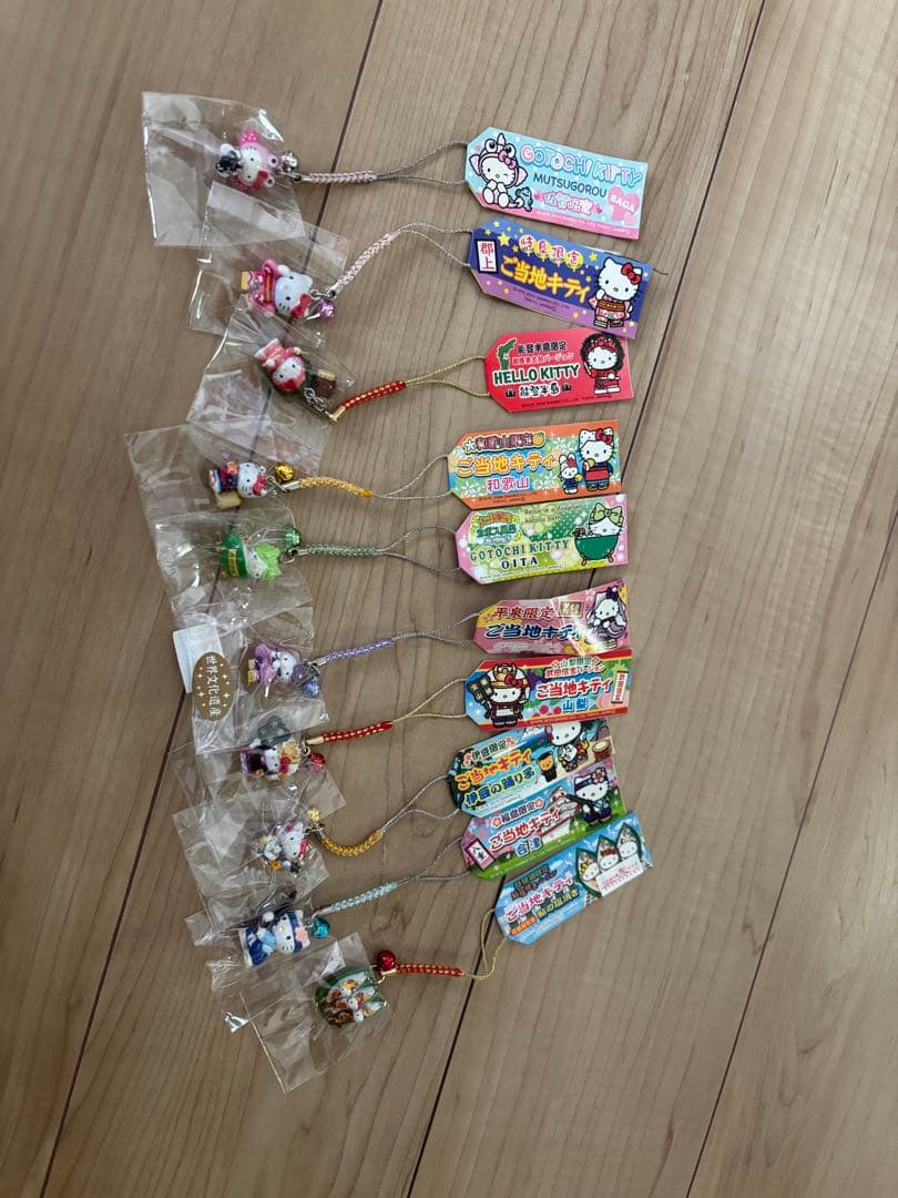 ご当地　ハローキティ ストラップ まとめ売り