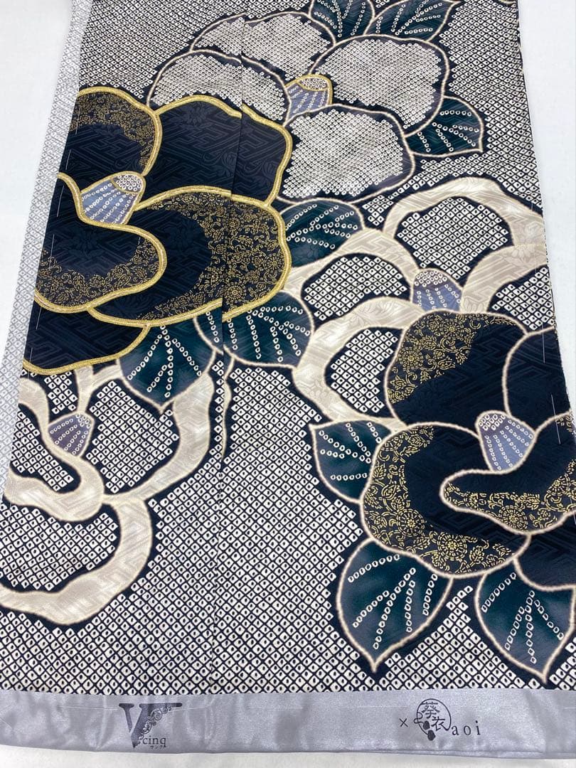 コラボ振袖 葵衣×V サンク 仮絵羽 正絹 金駒 金彩 未仕立て