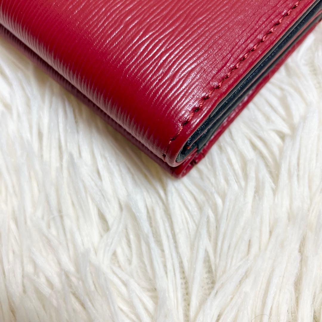 【新品同様】 ヴィヴィアン トリフォールド レター型 オーブ