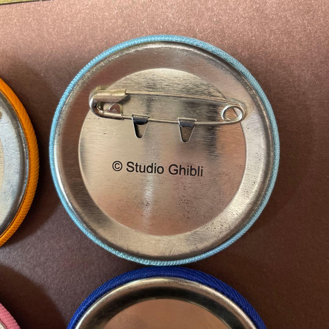 ジブリがいっぱい 刺繍ブローチ　コンプリート　　セット　缶バッチ　缶バッジ