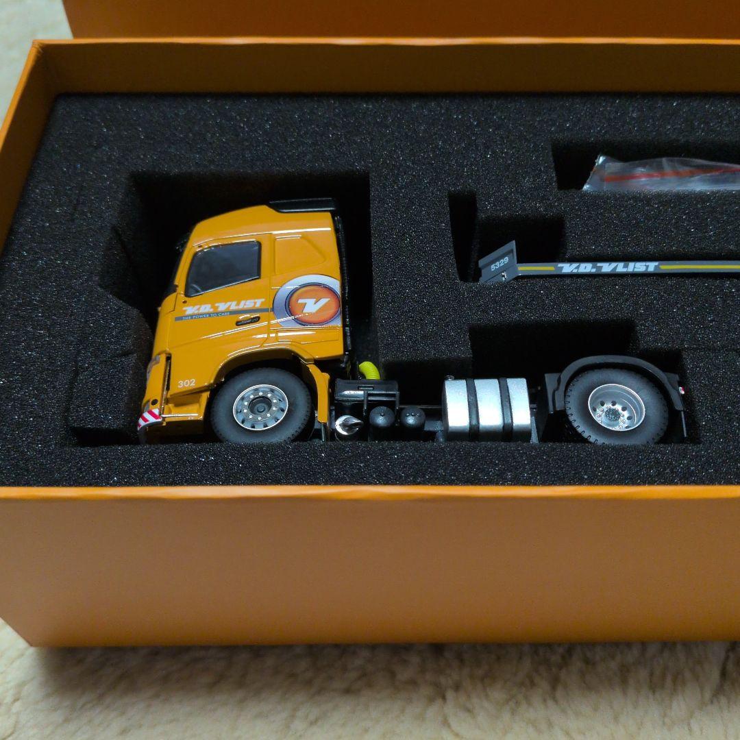 【新品】V.D. VLIST ボルボトラック ミニカーセット
