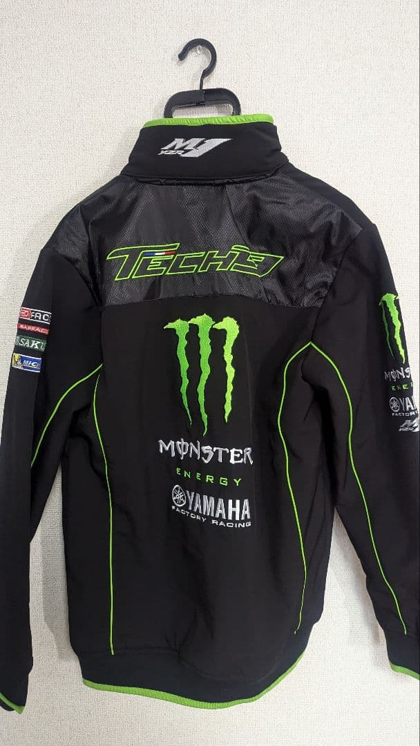 Monster Energy TECH3 ジャケット 黒