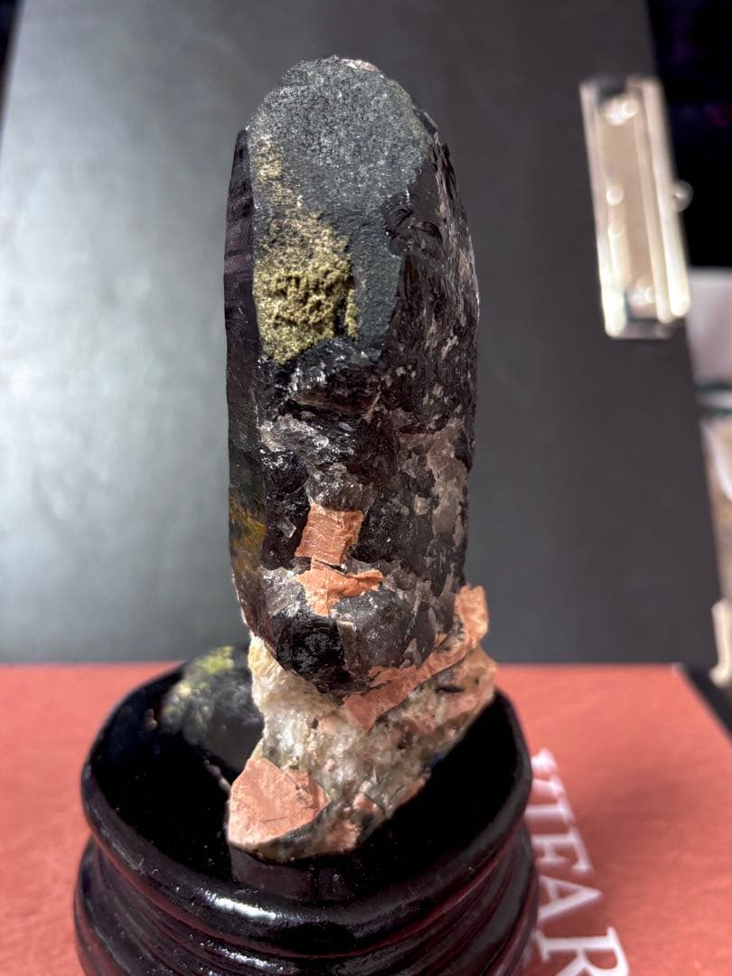 超希少】天然モリオン 黒水晶(山東省産)鉱山閉鎖 台座付き 美術品