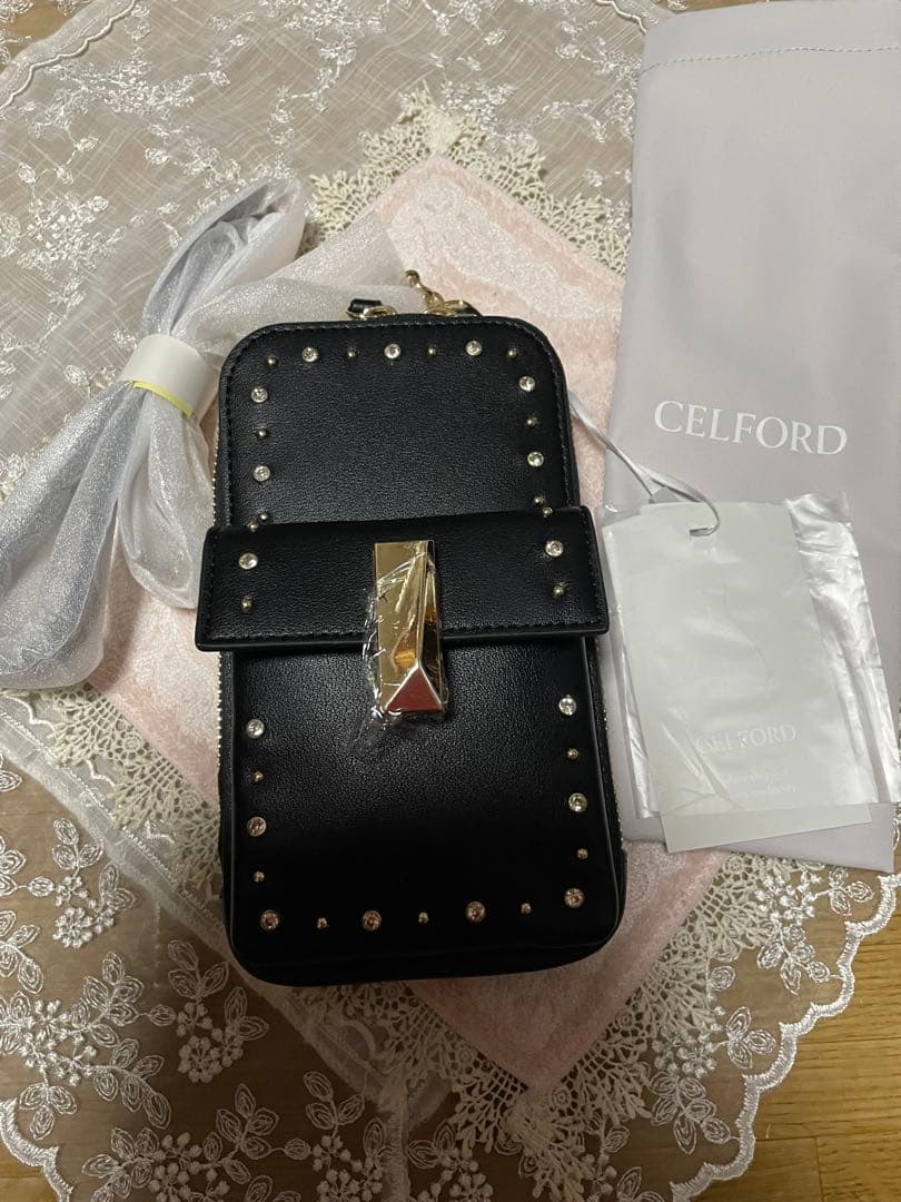 セルフォード　ビジュースタッズマルチショルダ　新品タグ付き　ブラック