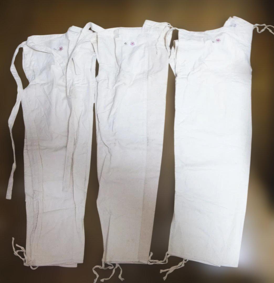 旧日本海軍「作業衣（ズボン）偕行社　３本」未使用品 旧日本海軍「作業衣（ズボン）偕行社 3本」未使用品 - メルカリ