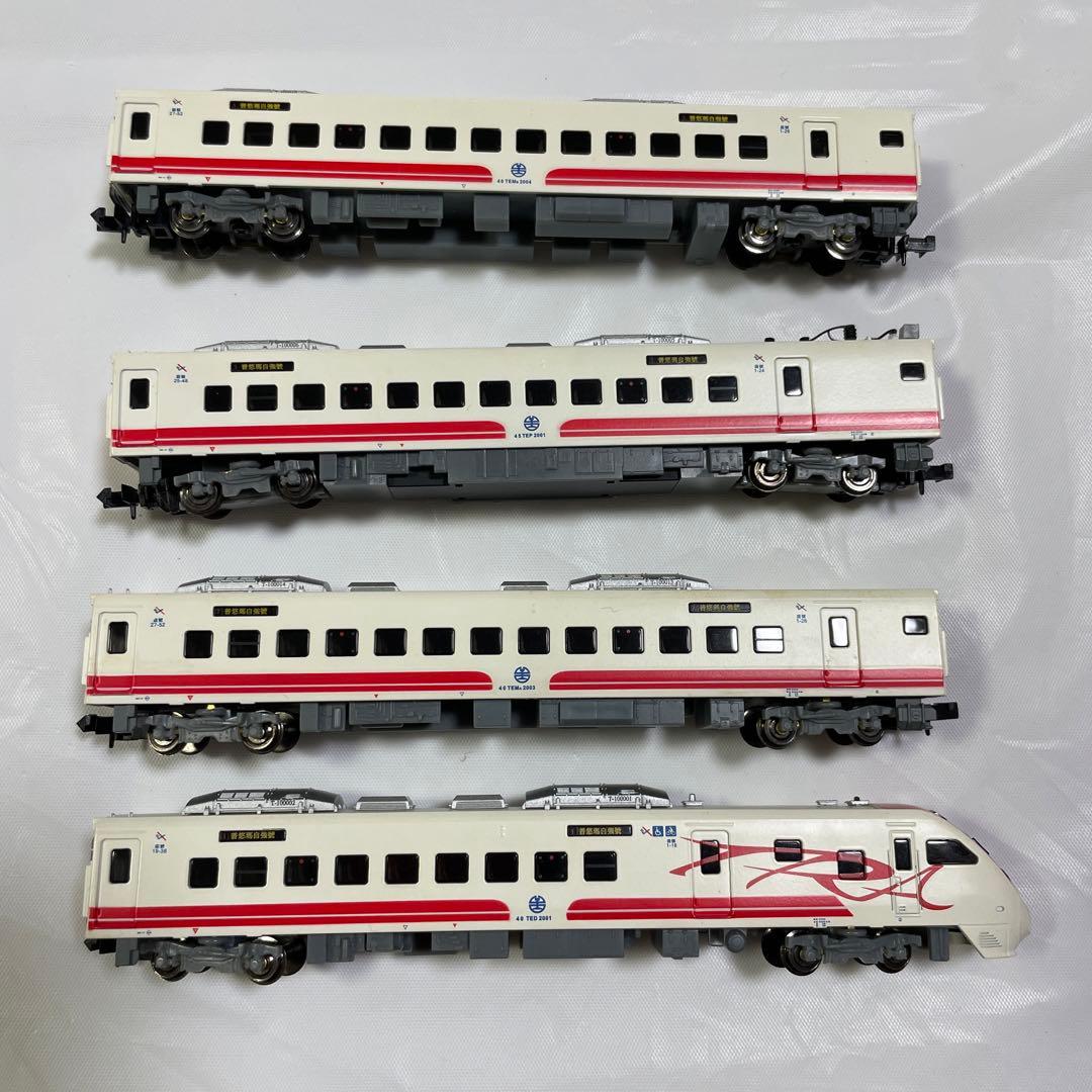 三鶯重工 TW10-002.003 台鉄2000 プユマ号　8両セット