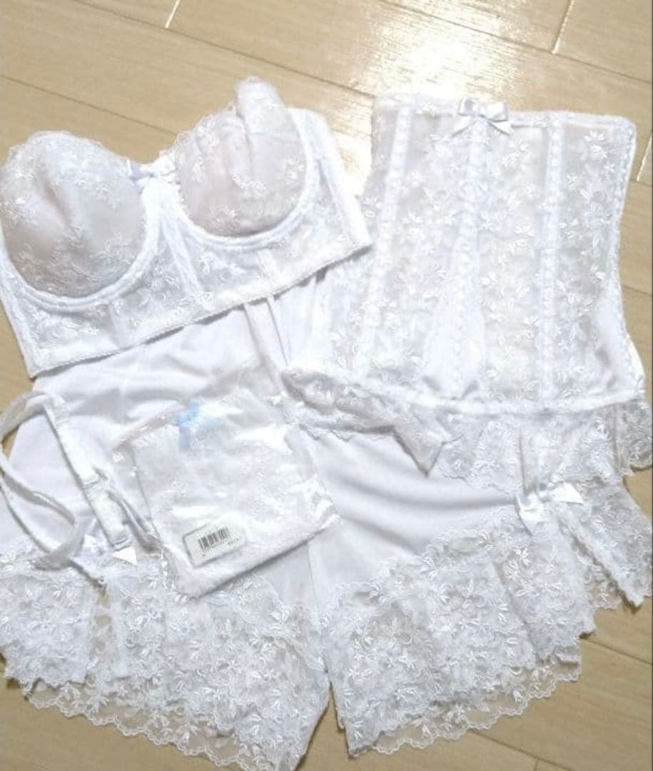 セモアブライダルインナー　セット　F65