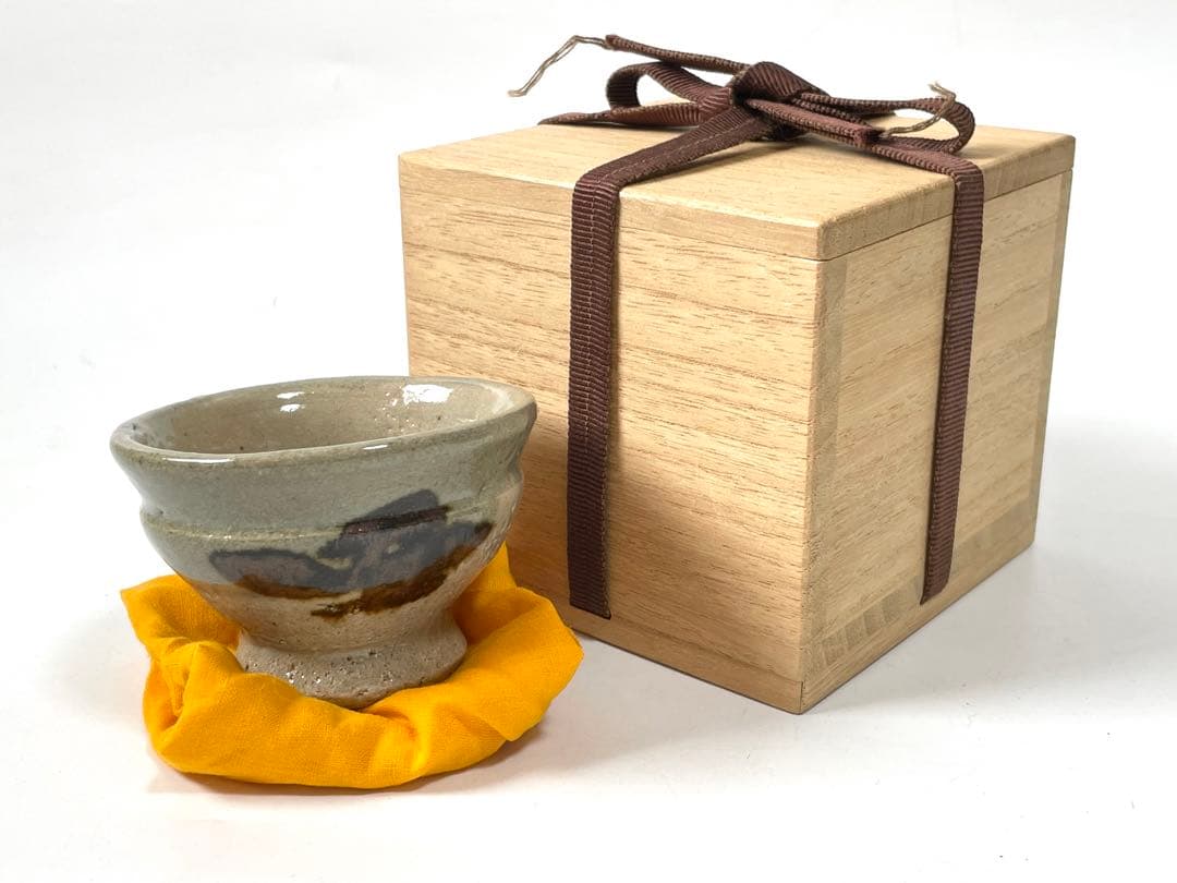 陶芸家　人間国宝　濱田庄司　浜田庄司　鉄絵　胴紐　盃　ぐい呑　酒器　共箱　益子焼