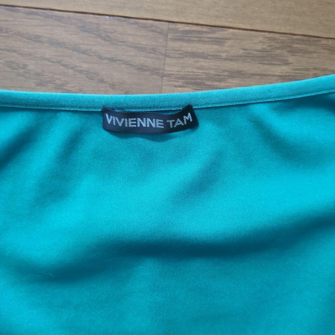 VIVIENNE TAM 花柄刺繍タイトスカート