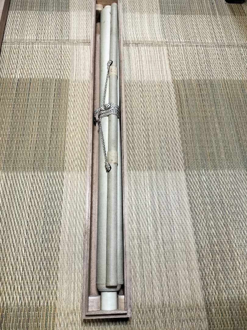 掛け軸、三輪晁勢