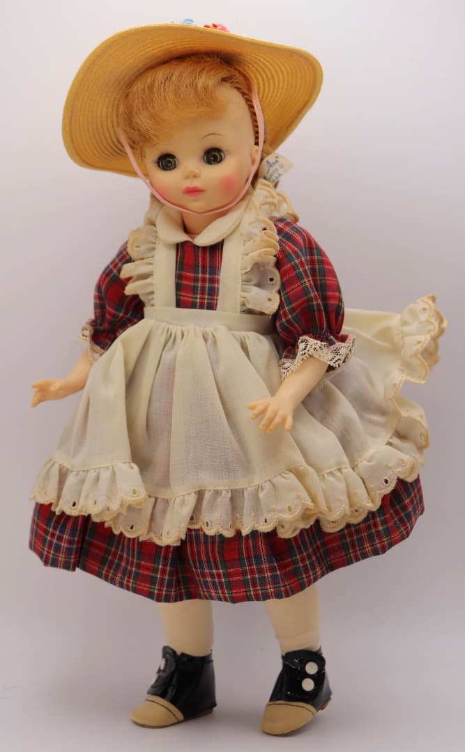 Mc GUFFY ANA マダムアレキサンダードール 金髪 麦わら帽子32cm Daisy Munchkin（童話：オズの魔法使い） ｜マクドナルドUSA×マダム