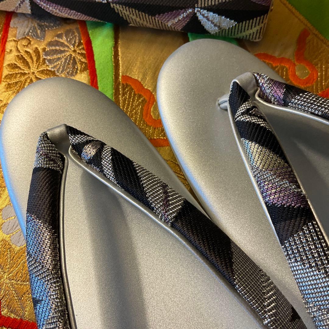 専用　最高級　モノトーンのお洒落なデザインが都会的な　草履バッグセット