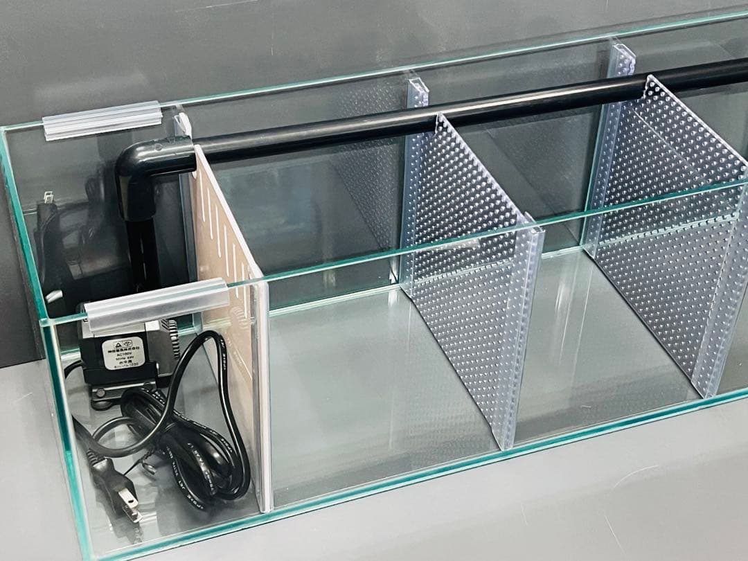 特注水槽 600 200 200 3室 クリア ポンプ付き 未使用 水槽オールガラス水槽