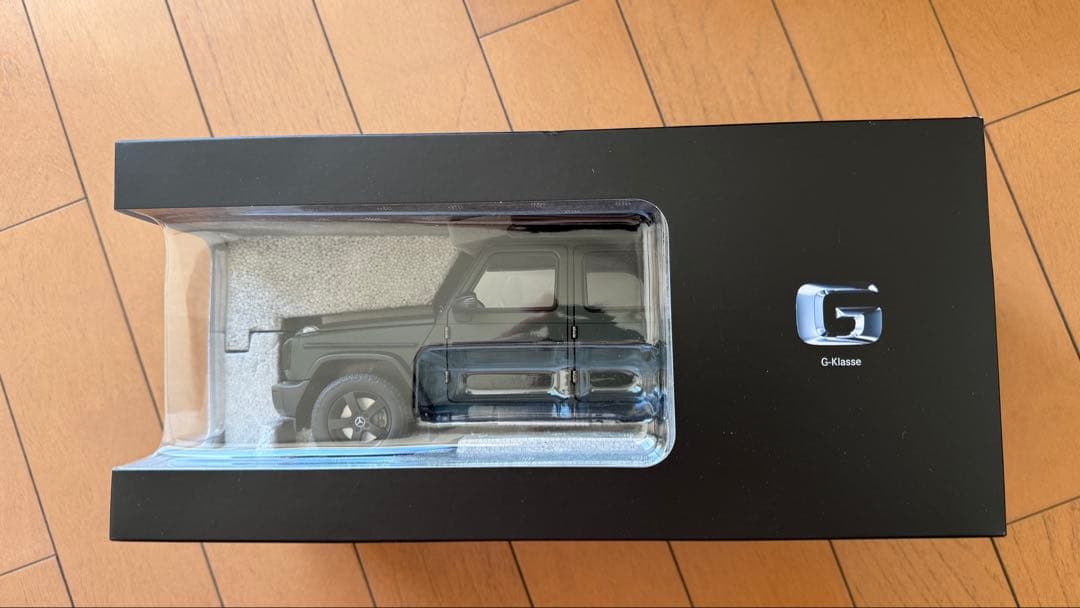 新品ミニカー 1/18メルセデス ベンツGクラス ノレブNOREV 1/18