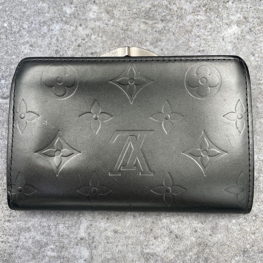 【微美品】ルイヴィトン　折り財布　ヴェルニ　グレー　がま口　新型
