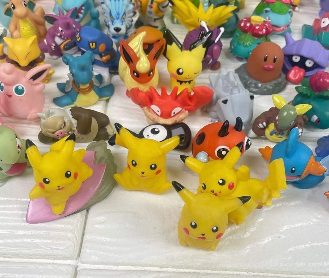 ポケットモンスター　ポケモン　フィギュア 指人形　150個まとめ売り クリア付き