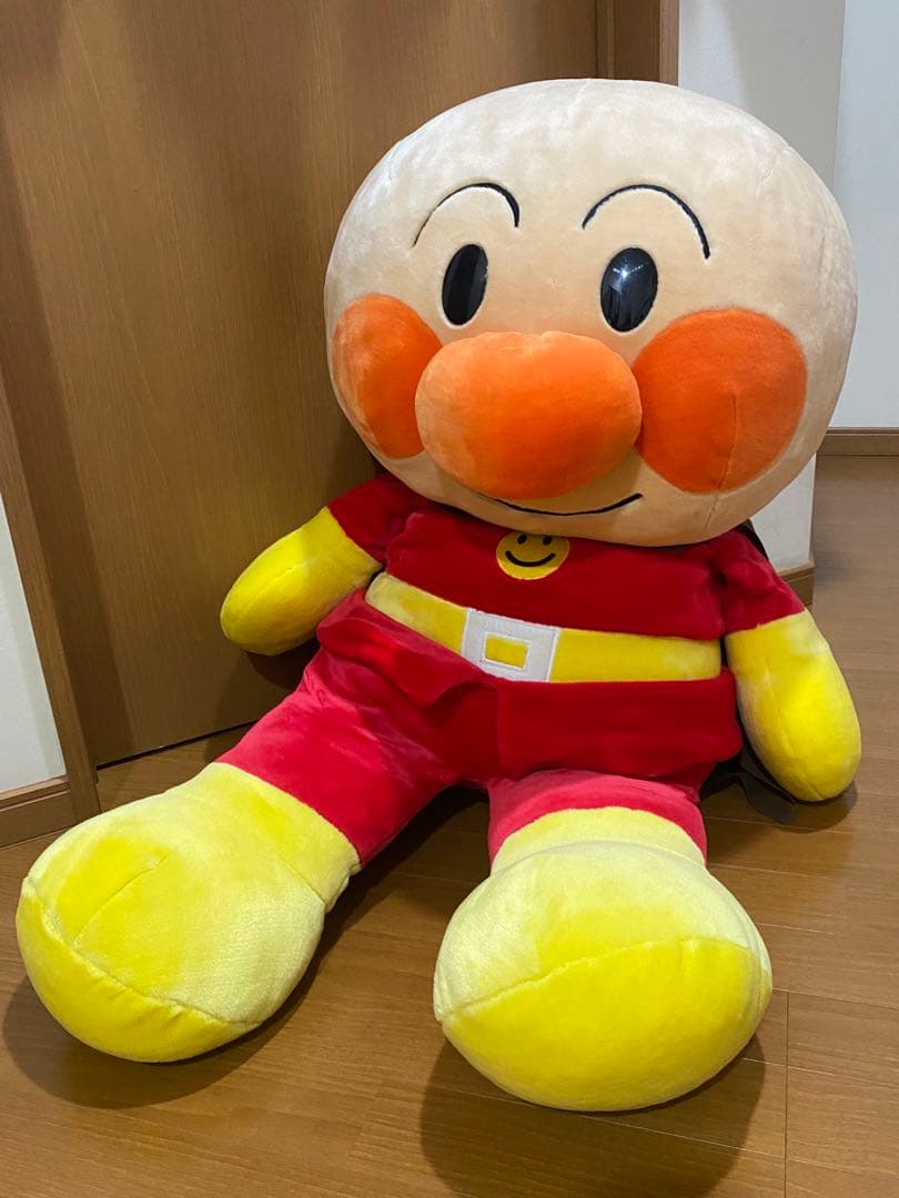 アンパンマン 特大　ぬいぐるみ