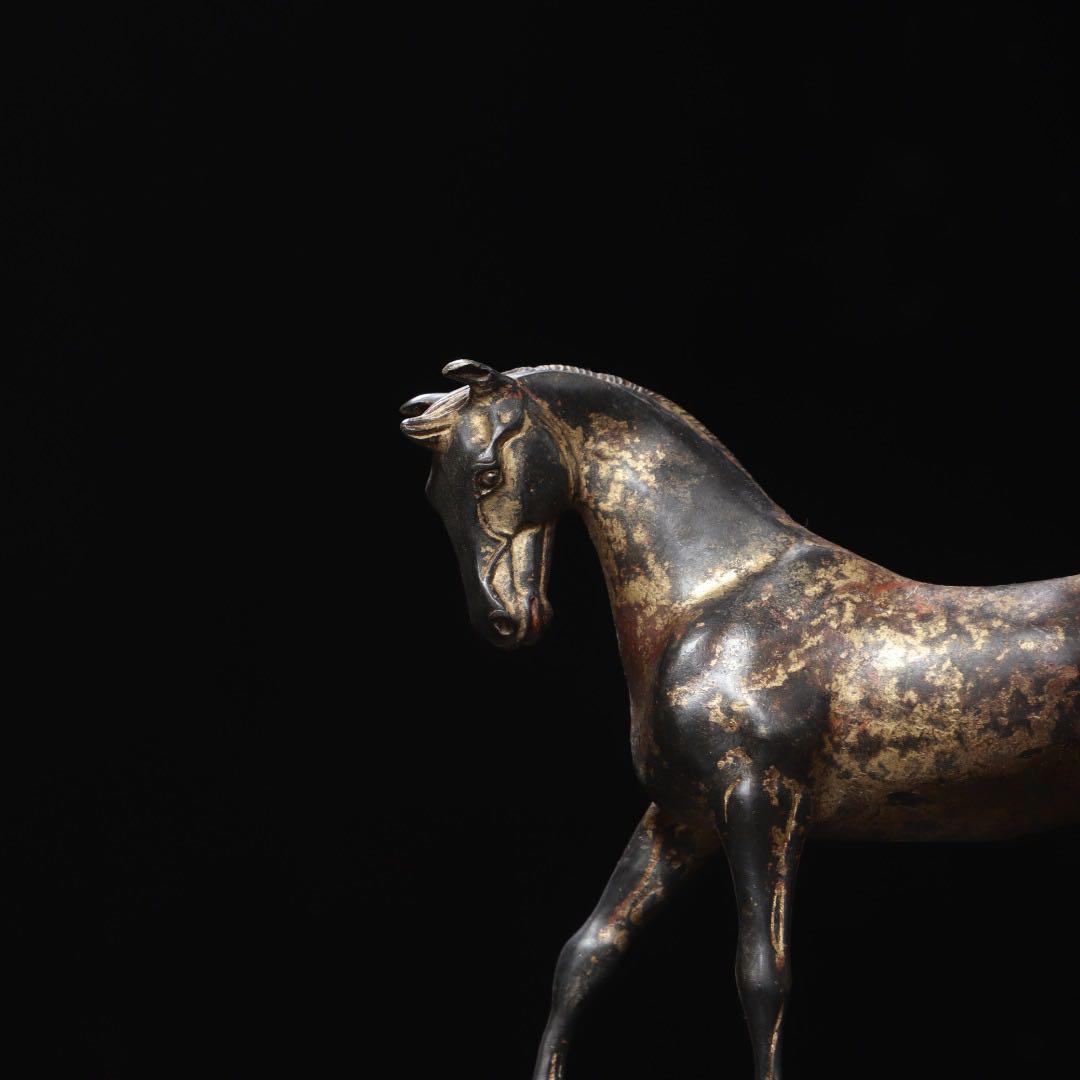 銅製 馬　置物　成功・前進・事業繁栄・出世運の象徴