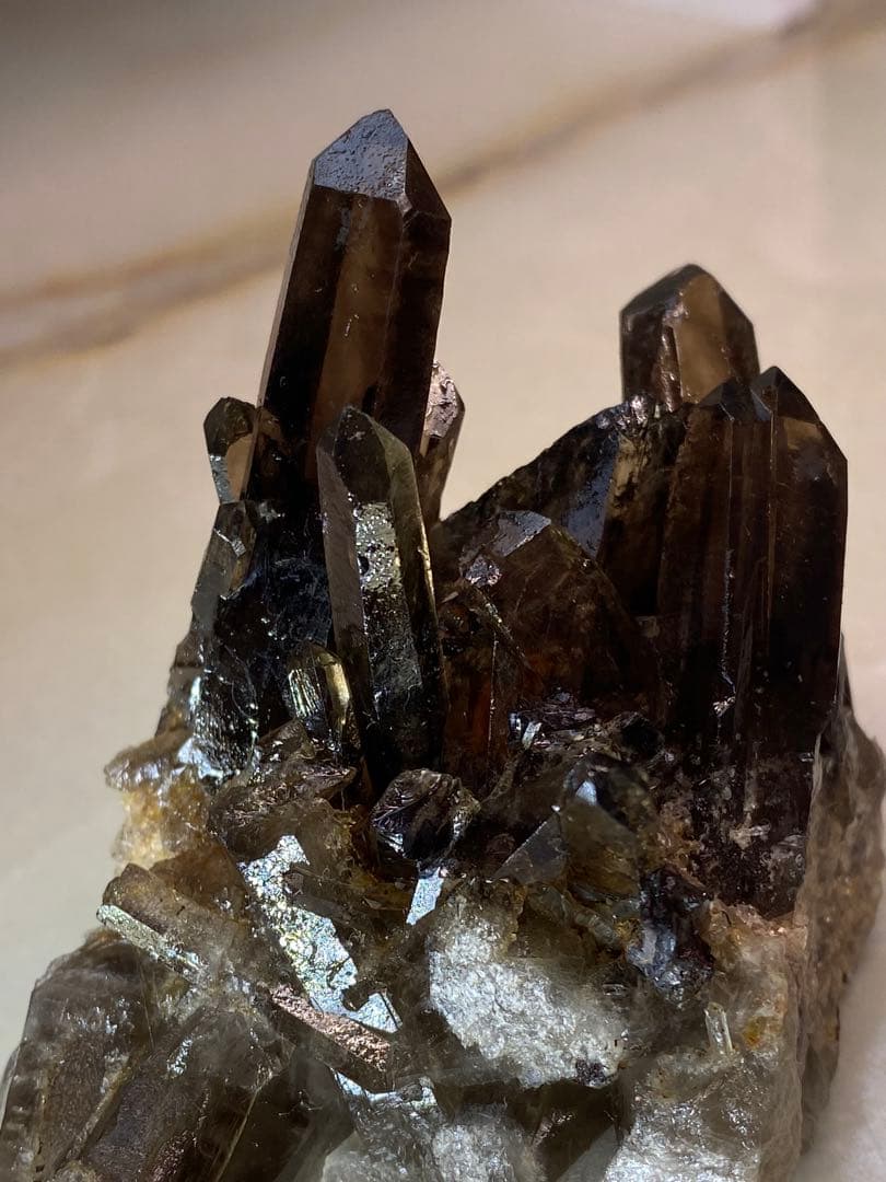 T1030-40ブラジル産スモーキークォーツモリオン混原石クラスター天然石