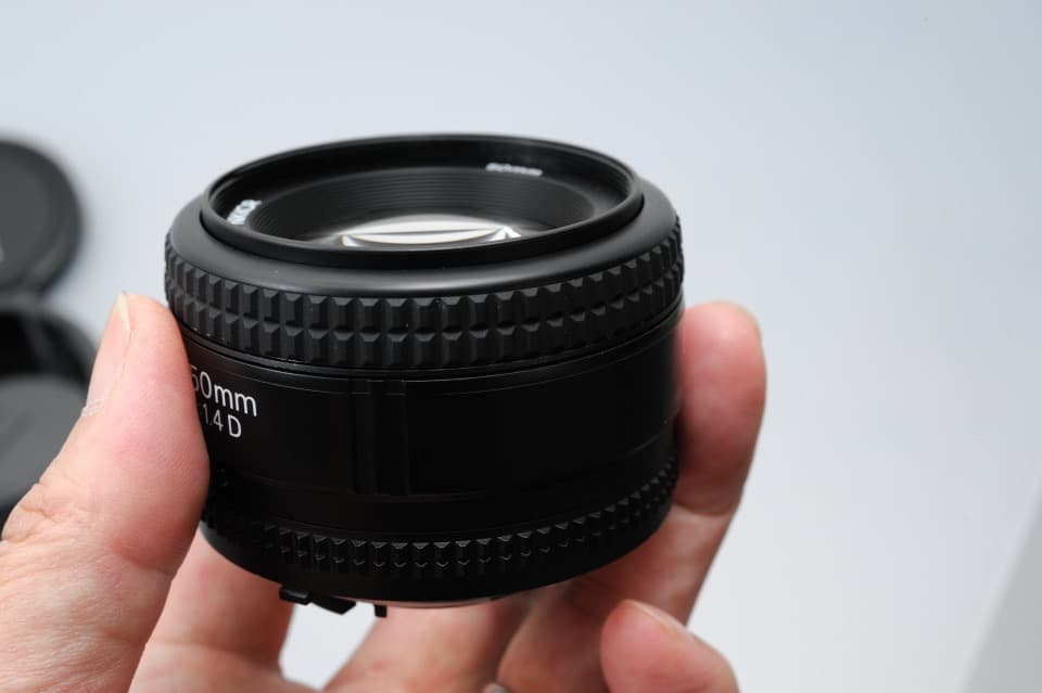 Nikon F-601 撮影可能現役機 + AF 50mm/F1.4D セット Nikon F-601