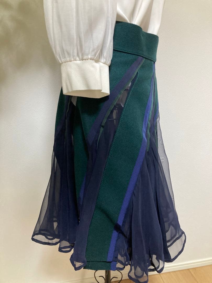 【美品】サカイ　sacai ダークネイビーandグリーン　フレア巻きスカート