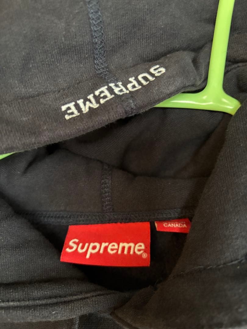 Supreme ネイビーパーカー Sロゴ刺繍