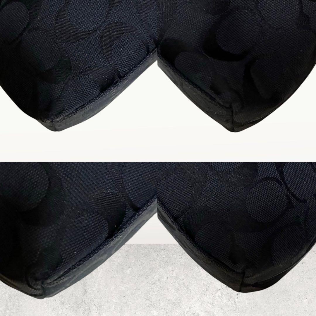 極美品 COACH コーチ ポーチ ハンドバッグ シグネチャー 8K01 黒