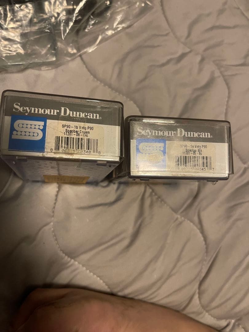 1*0様 Blitz エレキギター イエロー　ＭＯＤ美品