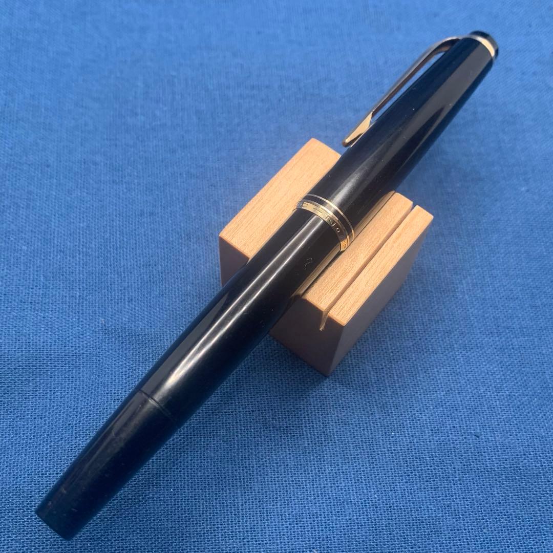 モンブラン　No.22 万年筆　14C F（細字） 2桁シリーズ