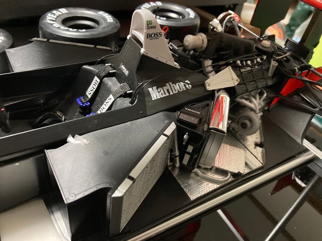 1/8 ディアゴスティーニ マクラーレン MP4/4 完成品 アイルトンセナ