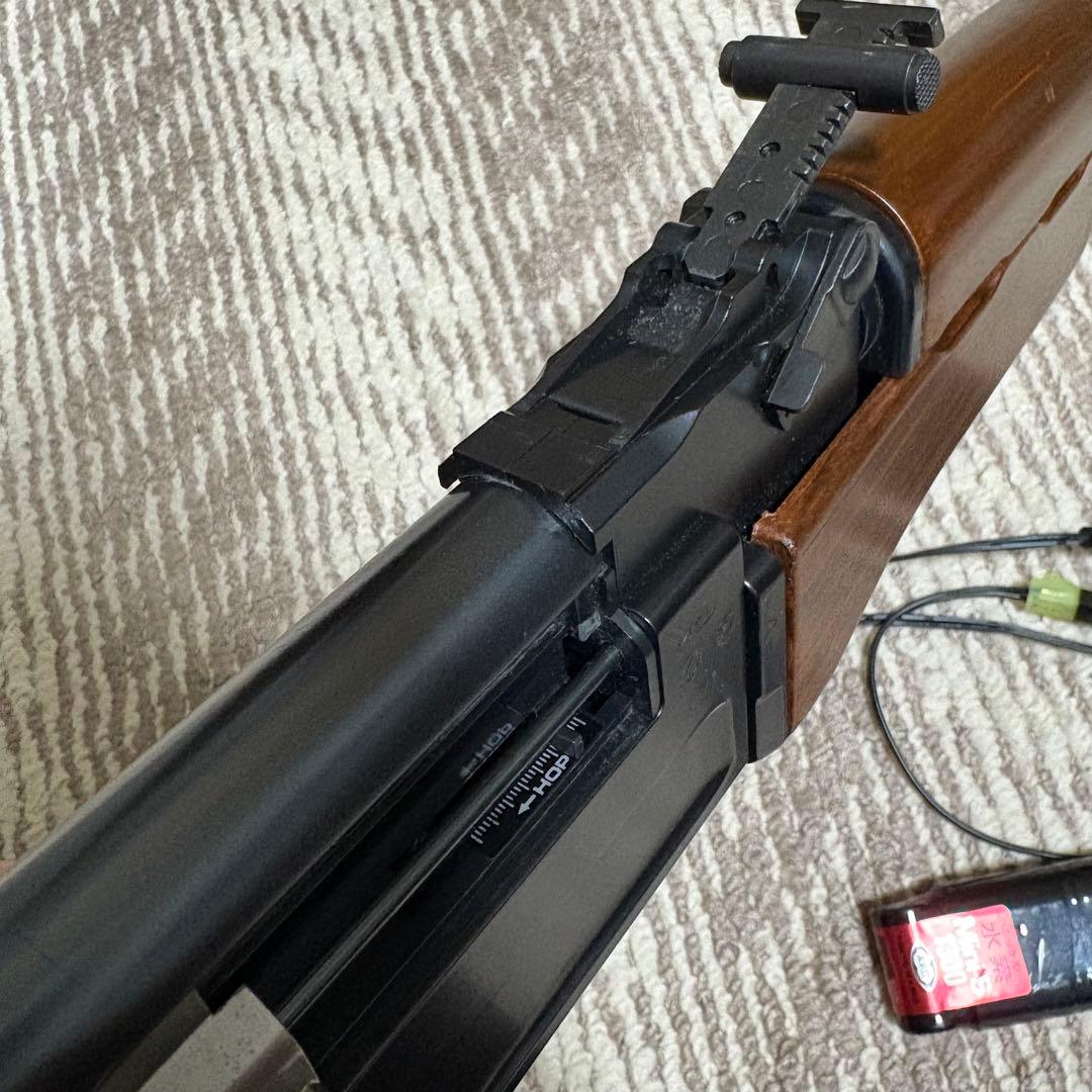 東京マルイ　AK47 スタンダード電動ガン　バッテリー、マガジン付き