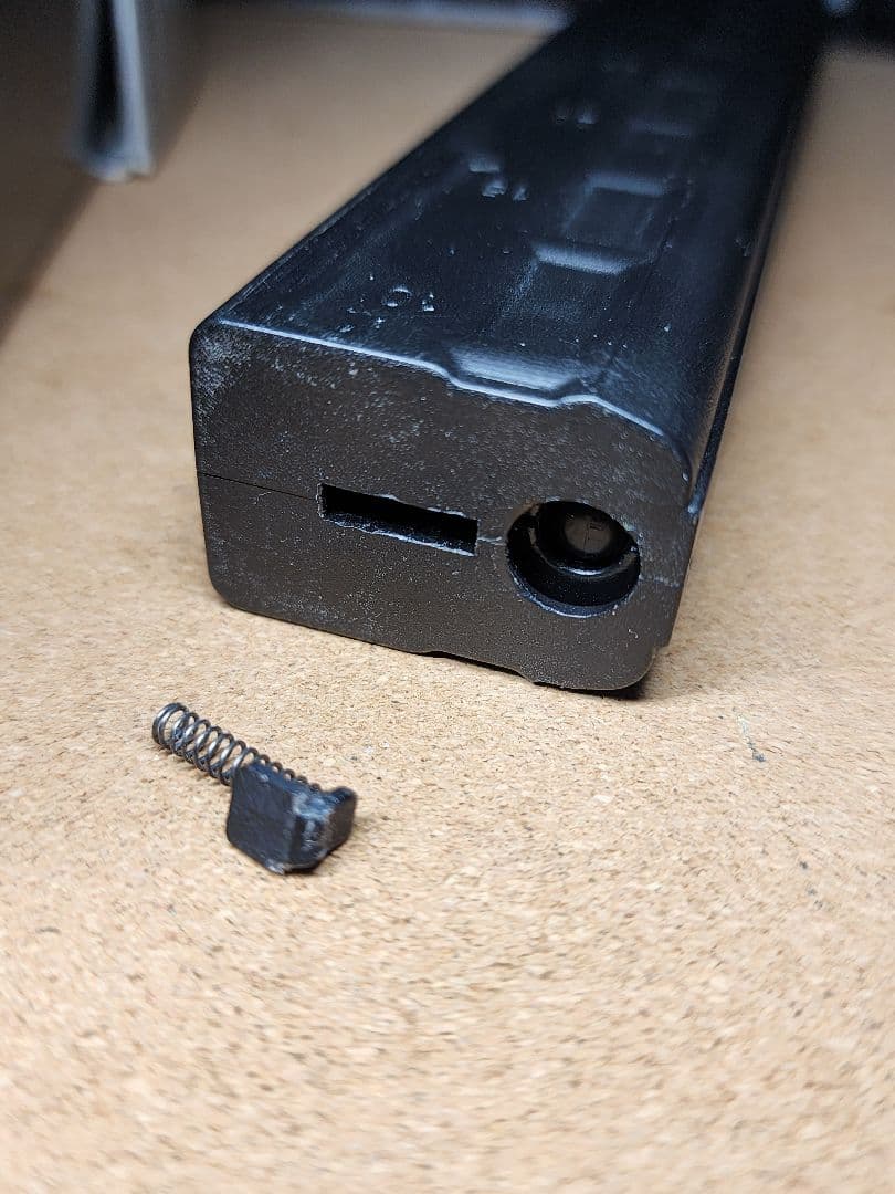 ELEX9 電動ガン マガジンジャンク品