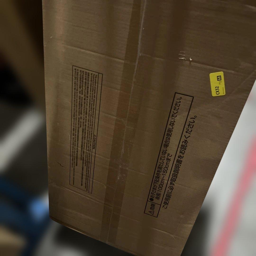 R129 YA ブラック ジュニアシート 3〜12歳用 シートベルト固定 3D