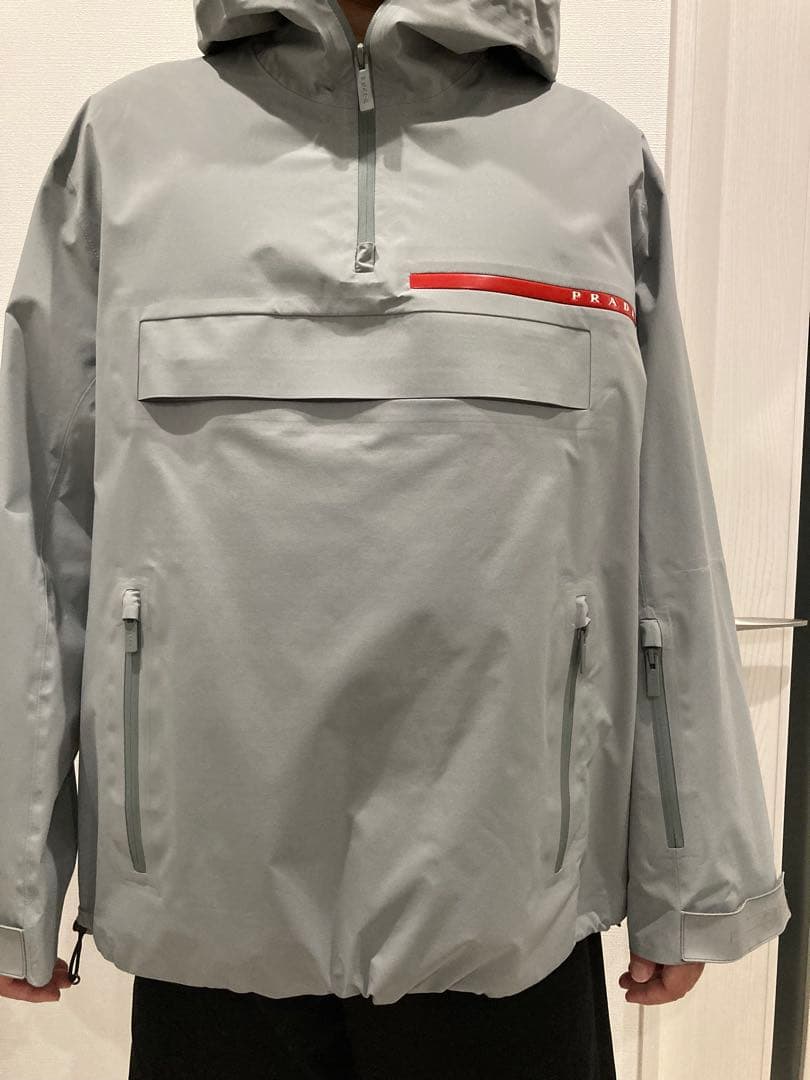 プラダリネア・ロッサジャケット