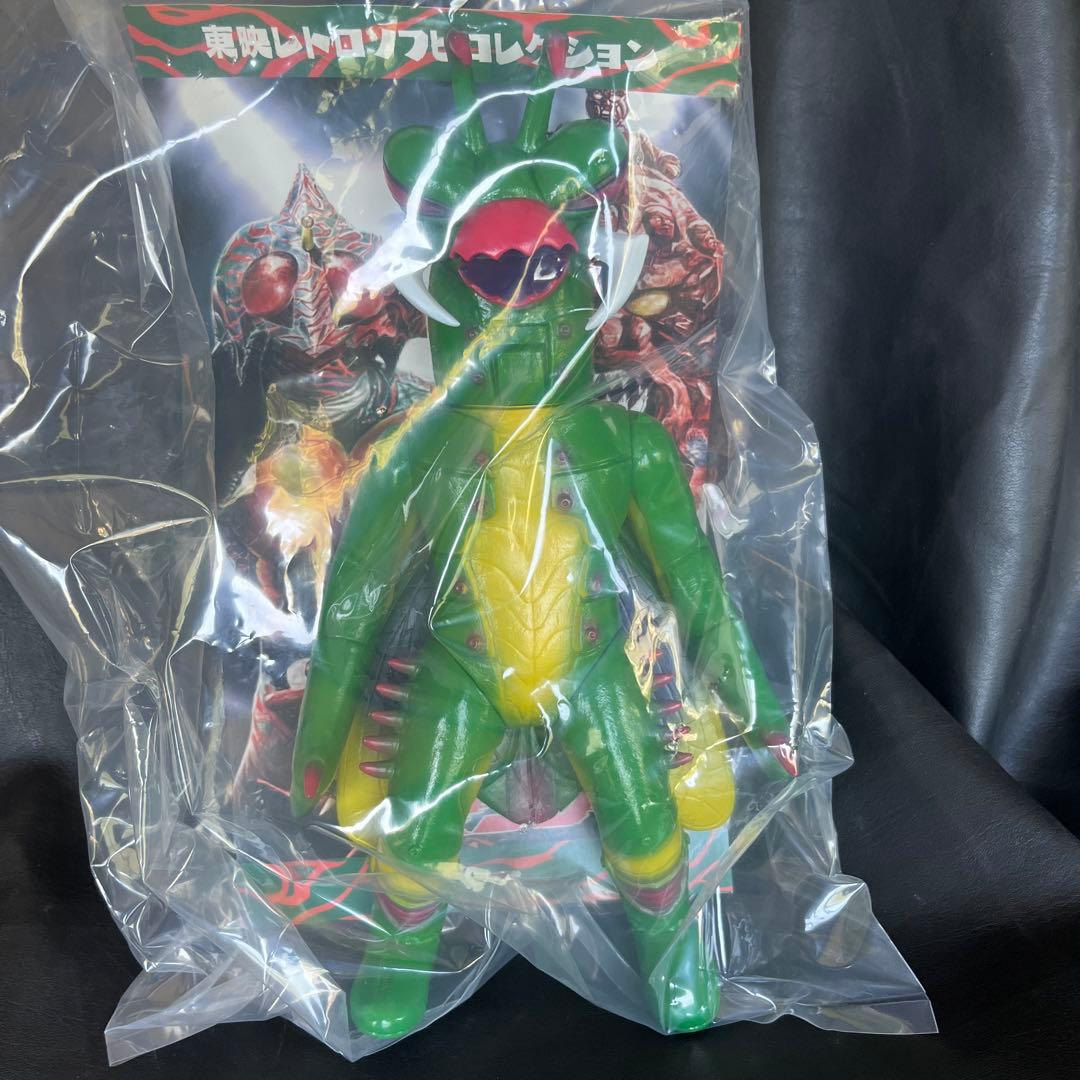 メディコムトイ製 東映レトロソフビコレクション カマキリ獣人 ソフビ フィギュア