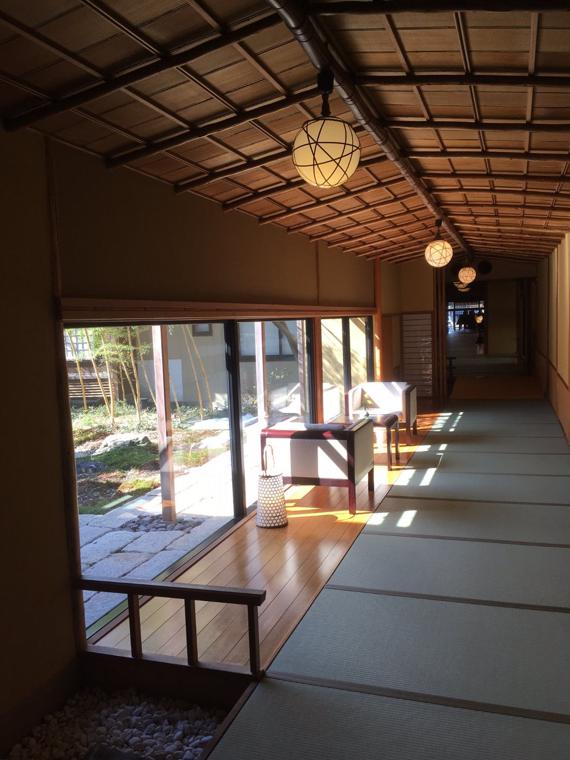 数寄屋建築の名棟梁 彫刻家【平田雅哉】木彫『蝦蟇』蛙 置物 共箱 昭和