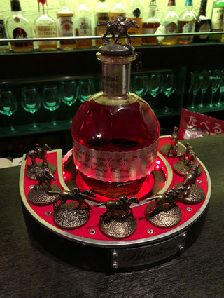 ブラントン飾り台 Blanton's ブラントン ウイスキー ディスプレイ