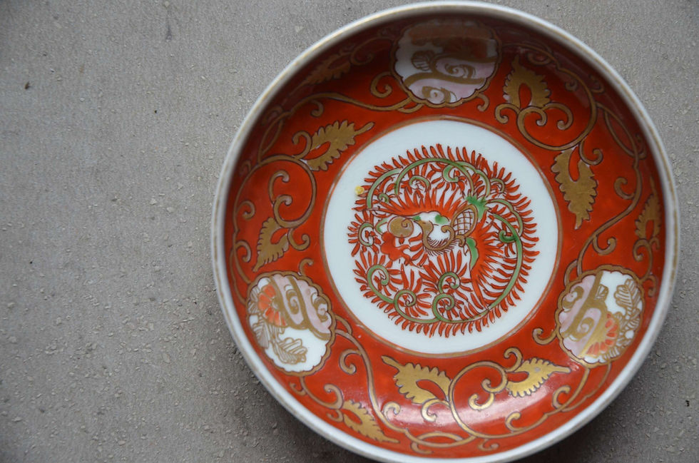 古伊万里 伊万里 色絵 金彩 孔雀の図 大皿 鑑賞陶器 蔵出し 1客 古