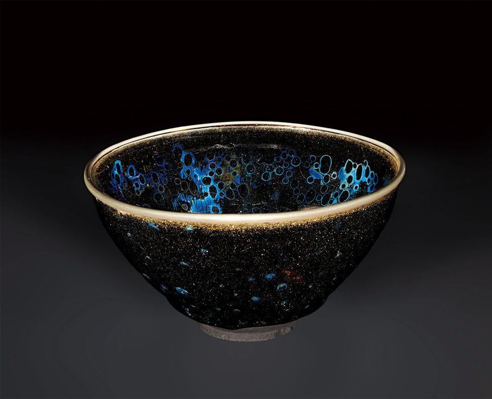 人間国宝 藤田喬平 手吹硬質金彩茶碗 茶道具 藤田喬平 作 『手吹金彩