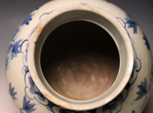 李朝 染付 花文壺 朝鮮古美術 | 骨董品買取 古美術遊美 西宮・芦屋・宝塚