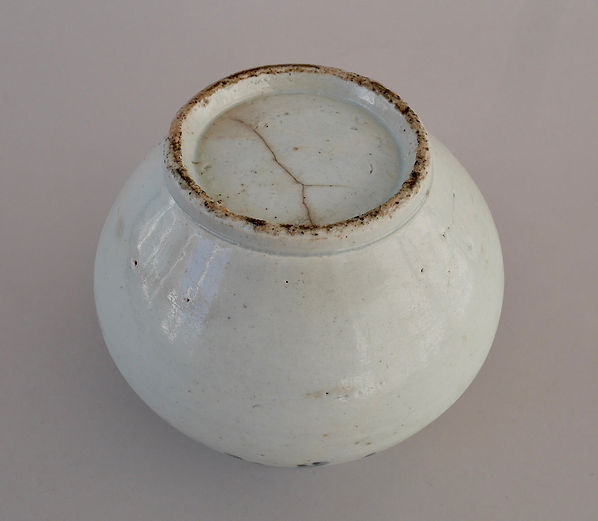 李朝 古伊万里 白磁 染付 華の図 小壺 花入 蔵出し 1客 【公式通販】