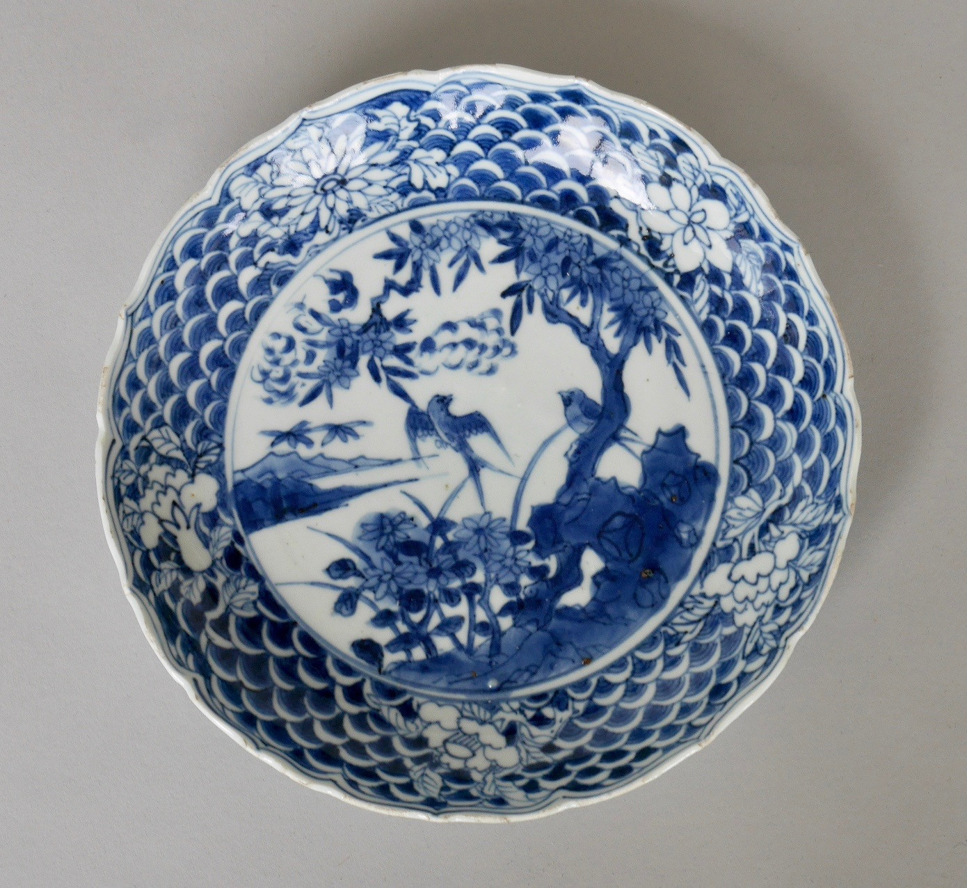 中国陶磁器明成化草花椀 中国陶磁器 明成化 草花椀