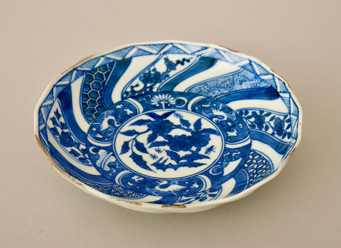 明治時代頃 陶製 打出の小槌に蛇 陽刻浮彫 三宝珠文様 置物 オブジェ