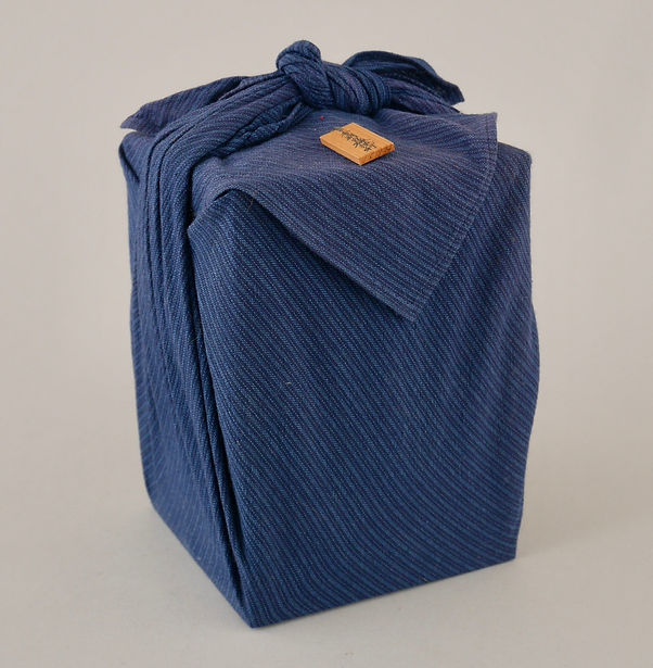 朝鮮美術 李朝 高麗白磁 徳利 V R7187 朝鮮美術 李朝 高麗白磁 徳利 V