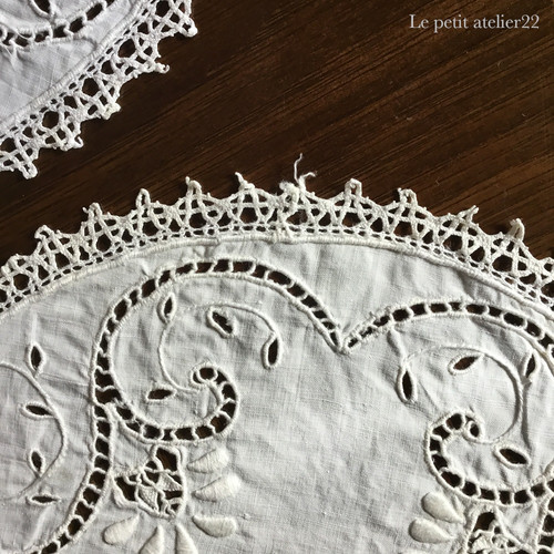 アンティーク 1880年頃 ミラネーゼレース 飛ぶ鳥 ボビン編リネン