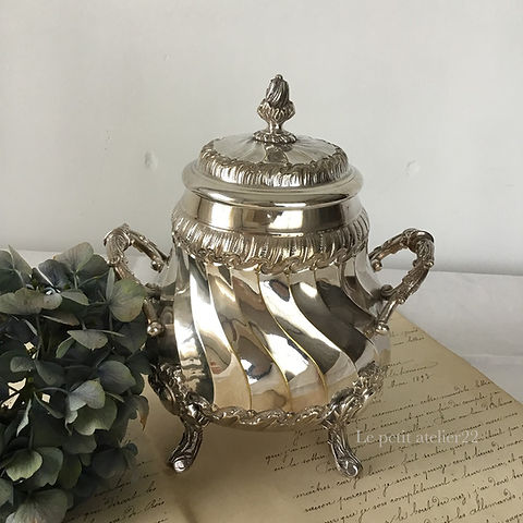 希少南フランスアンティークシュガーポット女性フィギュア付きガラス