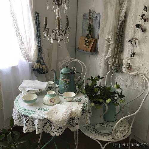 アンティーク フランス ロゼッタの花束 ボビンレース装飾 リネントレイ