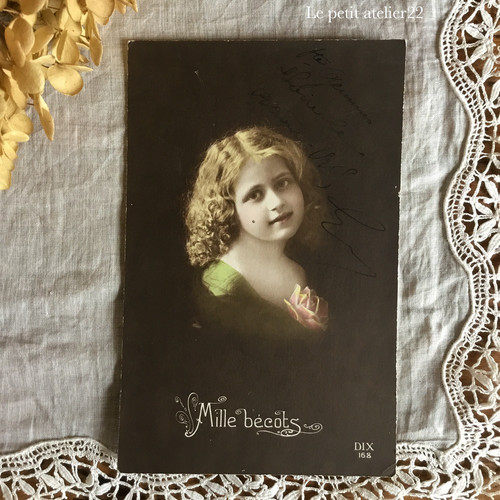 アンティーク ポストカード マーガレットの花冠の少女エレンちゃん