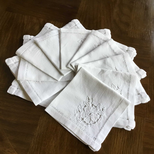 895】素晴らしい 手刺繍 イニシャル リネン ナフキン フランス